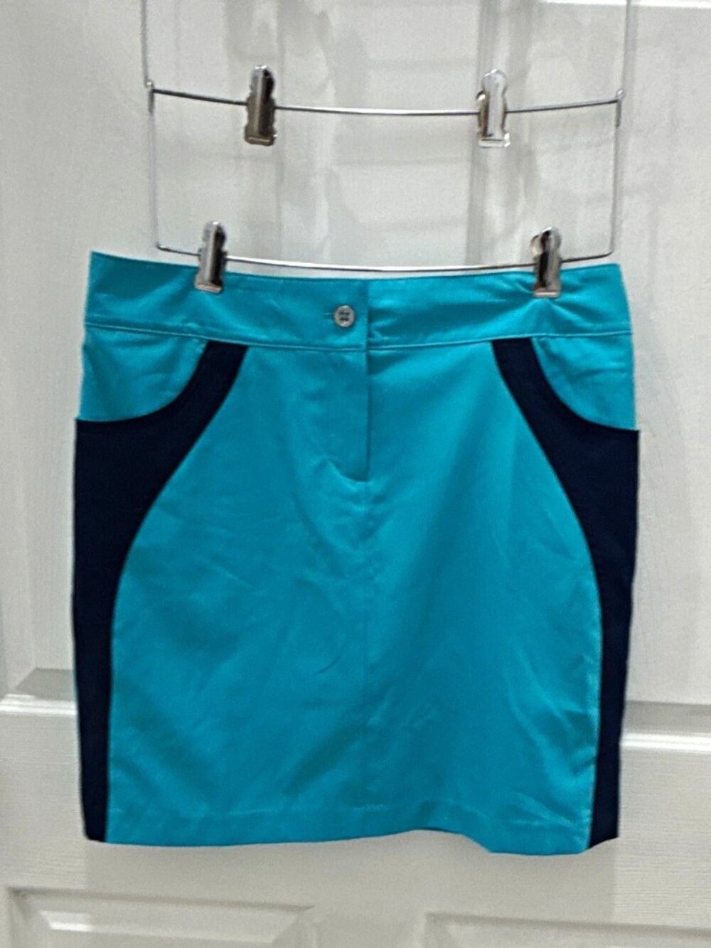 IZOD Golf Women's Colorblock Golf Skort 4 Blue Navy Pockets Stretch